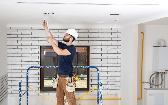 How do Anchorage Drywall Contractors Typically Price Their Services